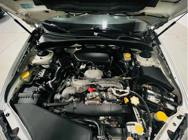 Photo of 2009 White Subaru Impreza