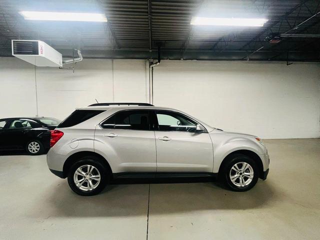 Photo of 2015 Silver Chevrolet Equinox
