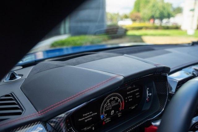 Photo of 2020 Blu Eleos Metallic Lamborghini Urus