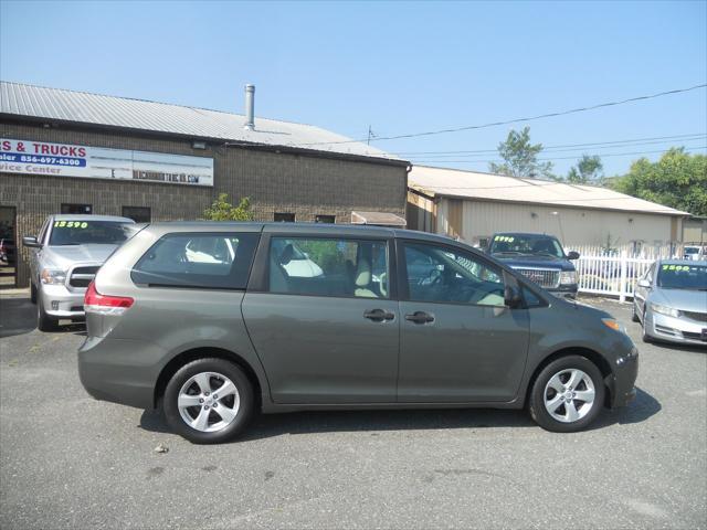 2012 Toyota Sienna