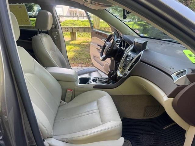 Photo of 2012 GOLD Cadillac SRX