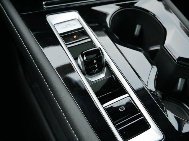 Photo of 2025 Pure Gray Volkswagen Atlas