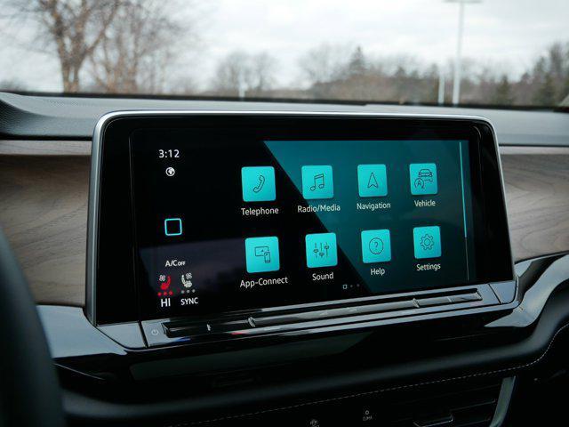 Photo of 2025 Pure Gray Volkswagen Atlas