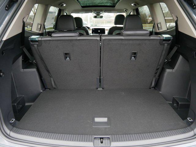 Photo of 2025 Pure Gray Volkswagen Atlas