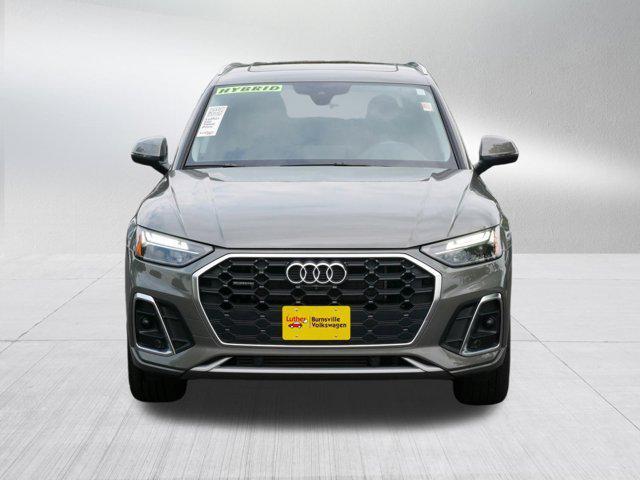Photo of 2023 Chronos Gray Metallic Audi Q5