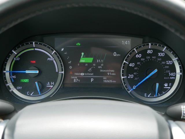 Photo of 2020 Midnight Black Metallic Toyota Highlander Hybrid