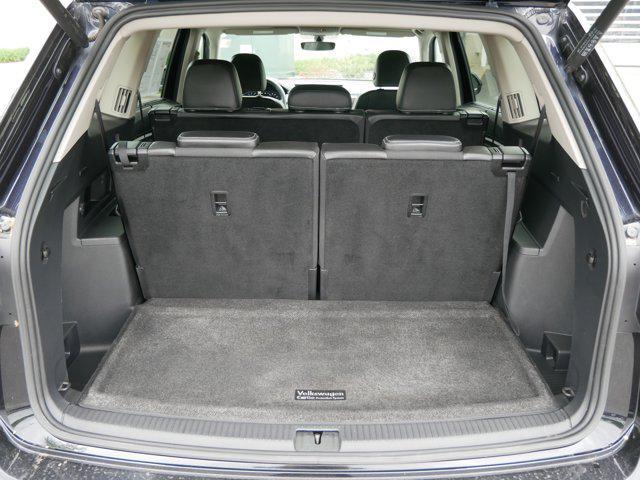 Photo of 2023 Deep Black Pearl Volkswagen Atlas