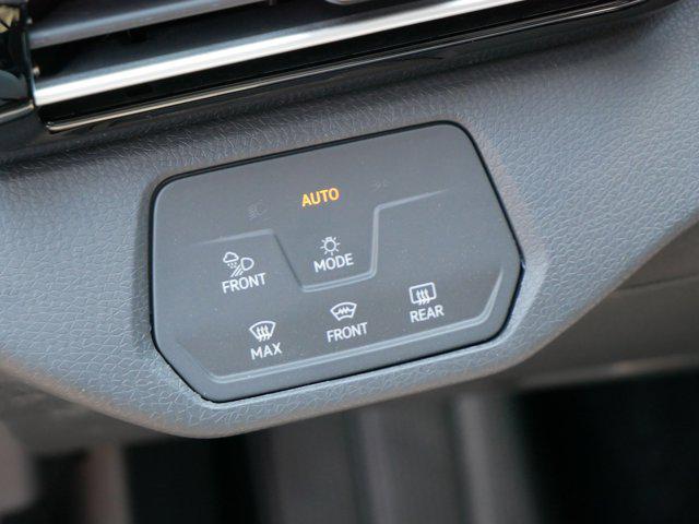 Photo of 2025 Pure Gray w/Black Roof Volkswagen ID.4