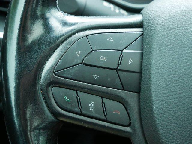 Photo of 2020 Diamond Black Crystal Pearlcoat Jeep Cherokee
