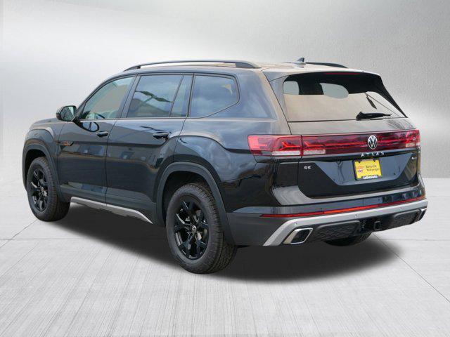 Photo of 2025 Deep Black Pearl Volkswagen Atlas