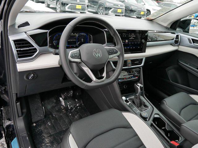 Photo of 2025 Deep Black Pearl Volkswagen Taos