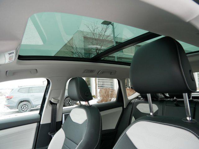 Photo of 2025 Deep Black Pearl Volkswagen Taos