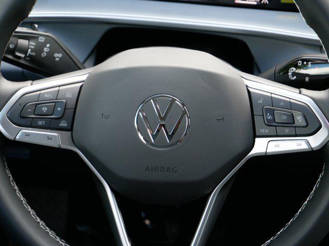 Photo of 2025 Monterey Blue Pearl Volkswagen Tiguan