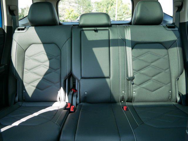 Photo of 2025 Mountain Lake Blue Metallic Volkswagen Atlas