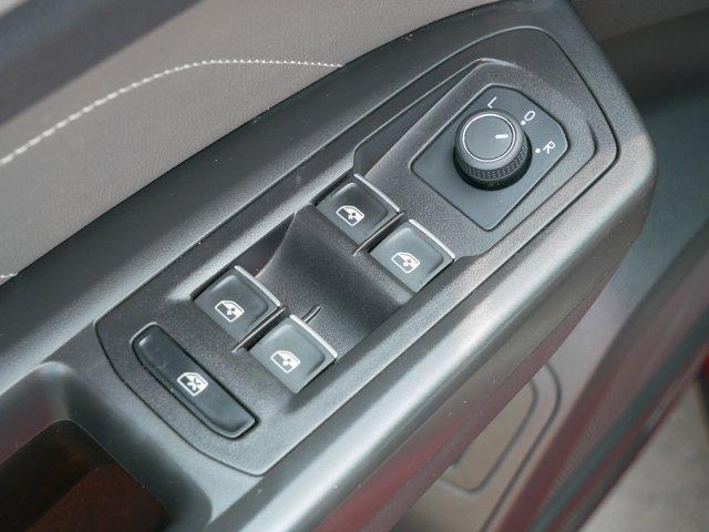 Photo of 2022 Aurora Red Metallic Volkswagen Atlas
