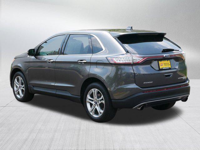 Photo of 2017 Magnetic Metallic Ford Edge
