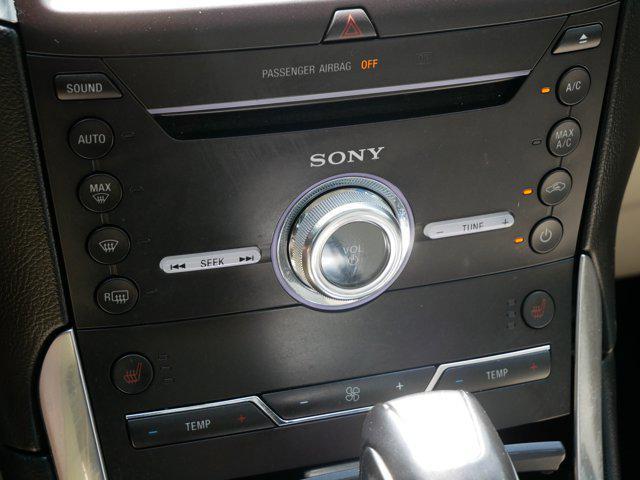 Photo of 2017 Magnetic Metallic Ford Edge