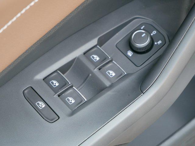 Photo of 2025 Pyrite Silver Metallic Volkswagen Jetta