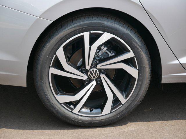 Photo of 2025 Pyrite Silver Metallic Volkswagen Jetta