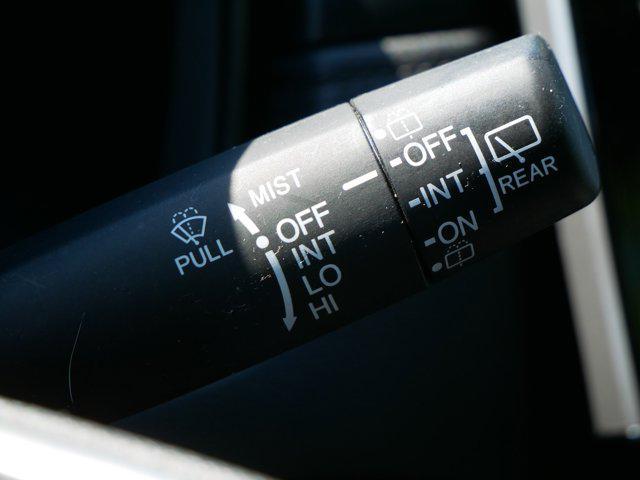 Photo of 2018 Obsidian Blue Pearl Honda CR-V