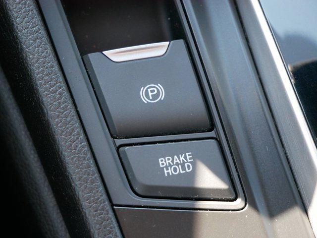 Photo of 2018 Obsidian Blue Pearl Honda CR-V