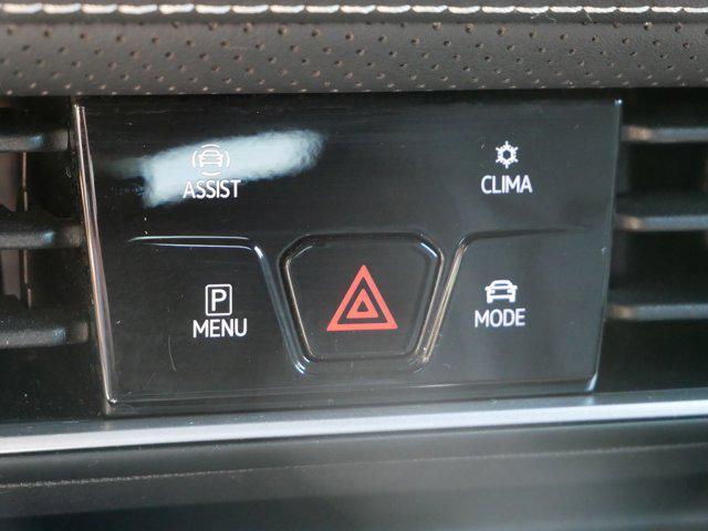 Photo of 2024 Platinum Gray Metallic Volkswagen Atlas Cross Sport