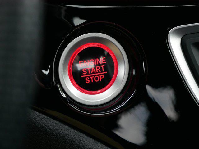 Photo of 2021 Modern Steel Metallic Honda Passport