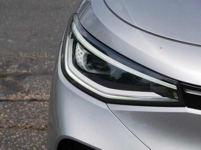 Photo of 2023 Silver Mist Metallic Volkswagen ID.4