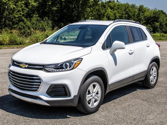 Photo of 2018 Summit White Chevrolet Trax