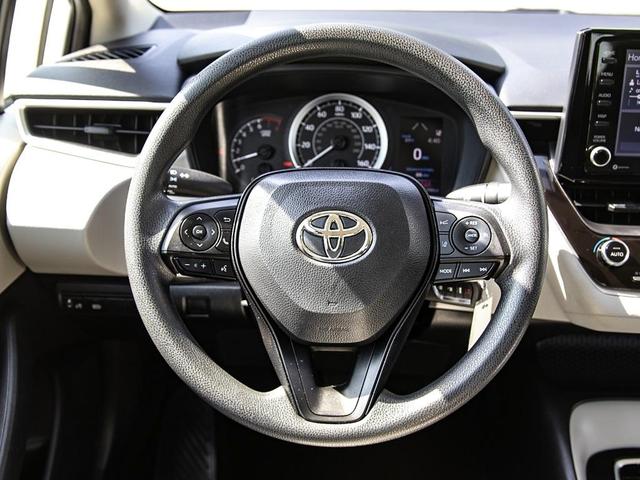 Photo of 2023 White Toyota Corolla