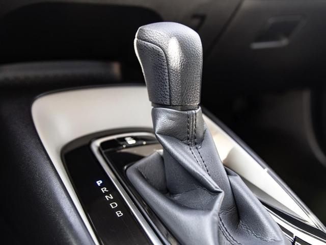 Photo of 2023 White Toyota Corolla