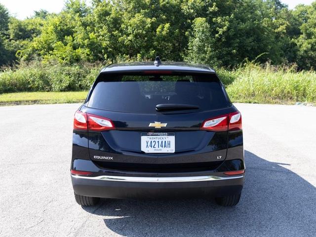 Photo of 2021 Midnight Blue Metallic Chevrolet Equinox