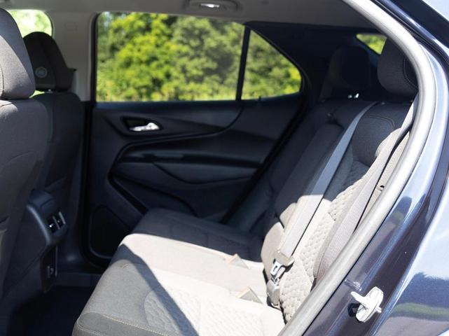 Photo of 2021 Midnight Blue Metallic Chevrolet Equinox