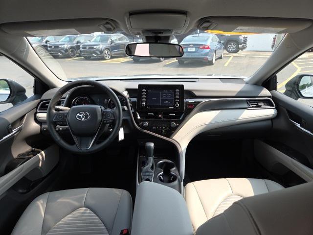 Photo of 2023 Celestial Silver Metallic Toyota Camry