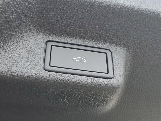 Photo of 2025 Black Pearl Volkswagen ID. Buzz