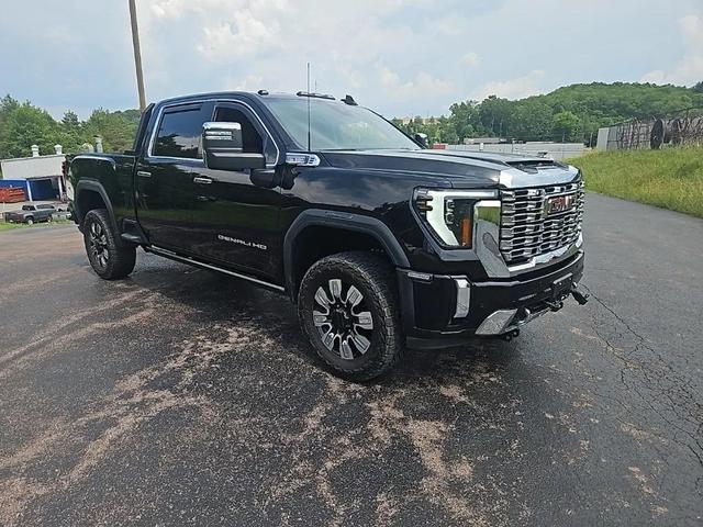 Photo of 2024 Onyx Black GMC Sierra 2500