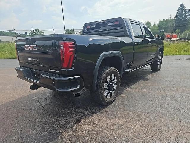 Photo of 2024 Onyx Black GMC Sierra 2500