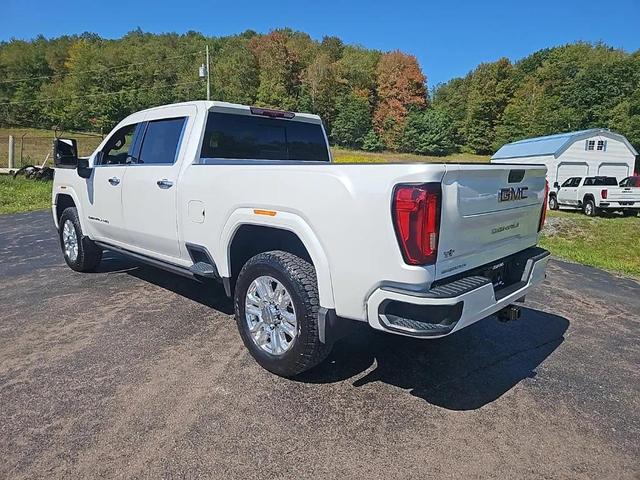 Photo of 2021 White Frost Tricoat GMC Sierra 3500