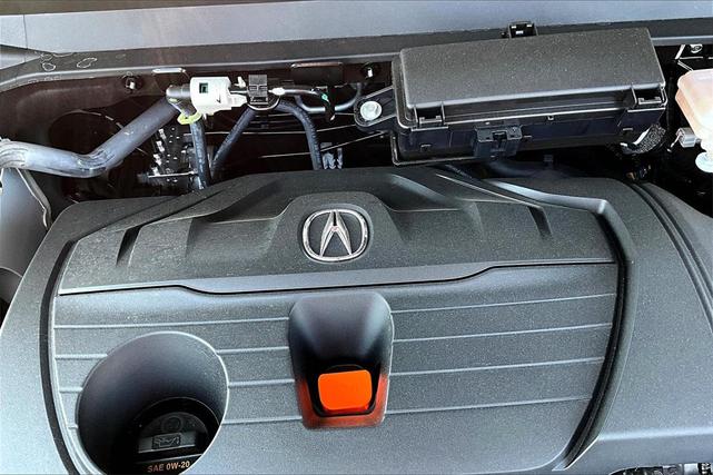Photo of 2025 Platinum White Pearl Acura RDX