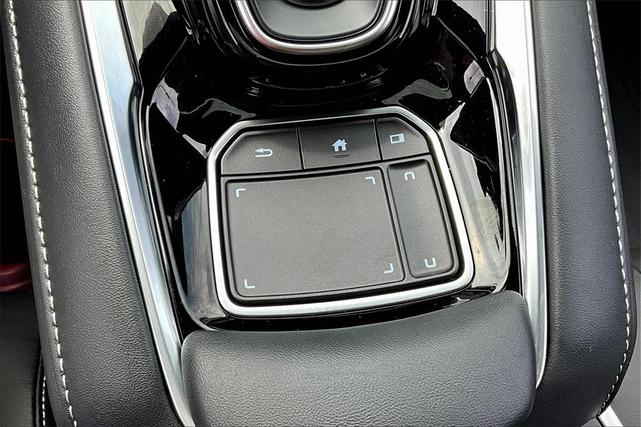 Photo of 2025 Solar Silver Metallic Acura RDX