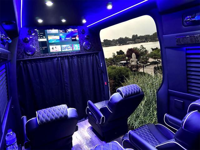 Photo of 2024 Black Mercedes-Benz Sprinter 3500XD