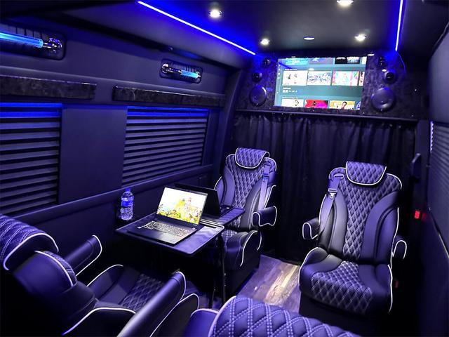 Photo of 2024 Black Mercedes-Benz Sprinter 3500XD