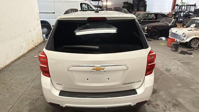 Photo of 2016 White Chevrolet Equinox