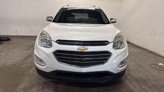 Photo of 2016 White Chevrolet Equinox