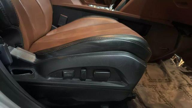 Photo of 2016 White Chevrolet Equinox