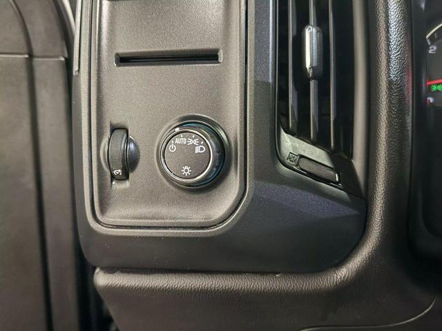 Photo of 2014 Blue Chevrolet Silverado 1500