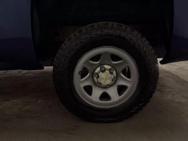 Photo of 2014 Blue Chevrolet Silverado 1500