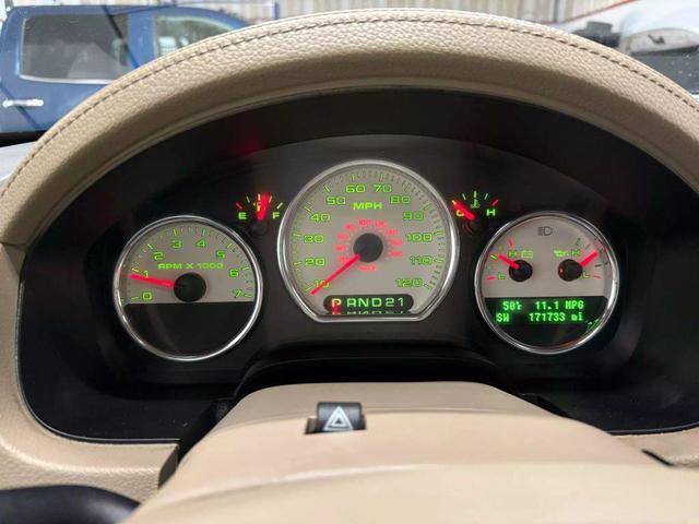 Photo of 2008 Red Ford F-150