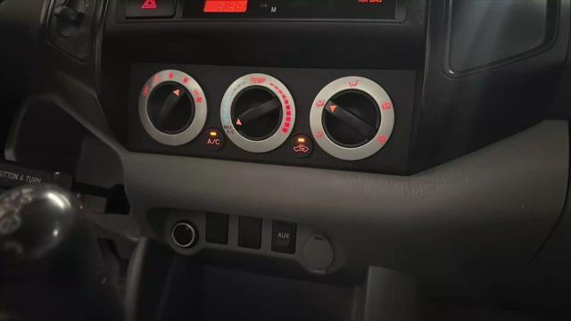 Photo of 2009 Brown Toyota Tacoma
