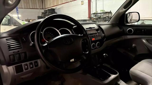 Photo of 2009 Brown Toyota Tacoma